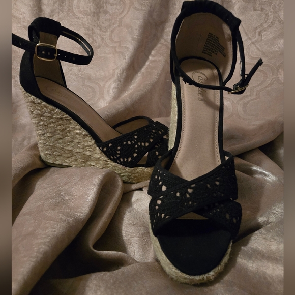 Candies Black Wedge Braided Sandals - Picture 1 of 6